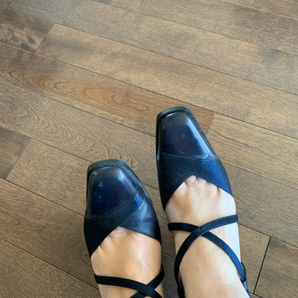 Bleu marine leather shoes